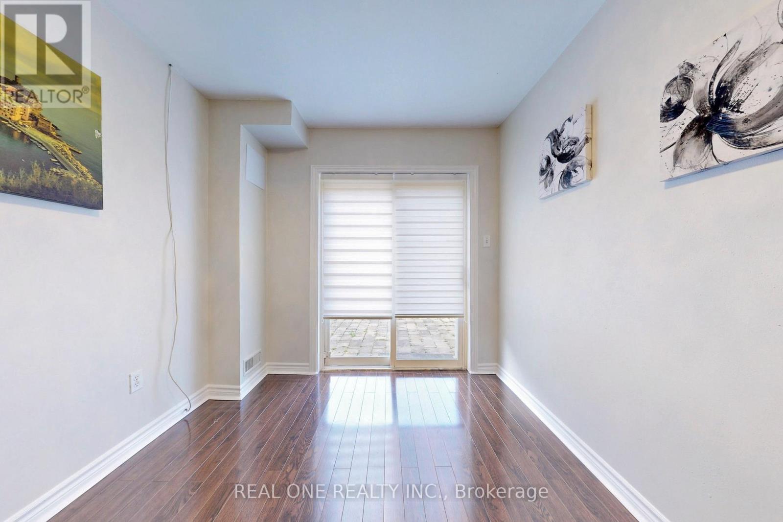 64 Sassafras Circle N, Vaughan, ON - Indoor Photo Showing Other Room