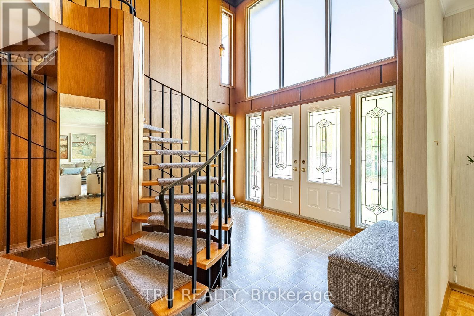 55 Amos Avenue, Waterloo, ON - Indoor Photo Showing Other Room