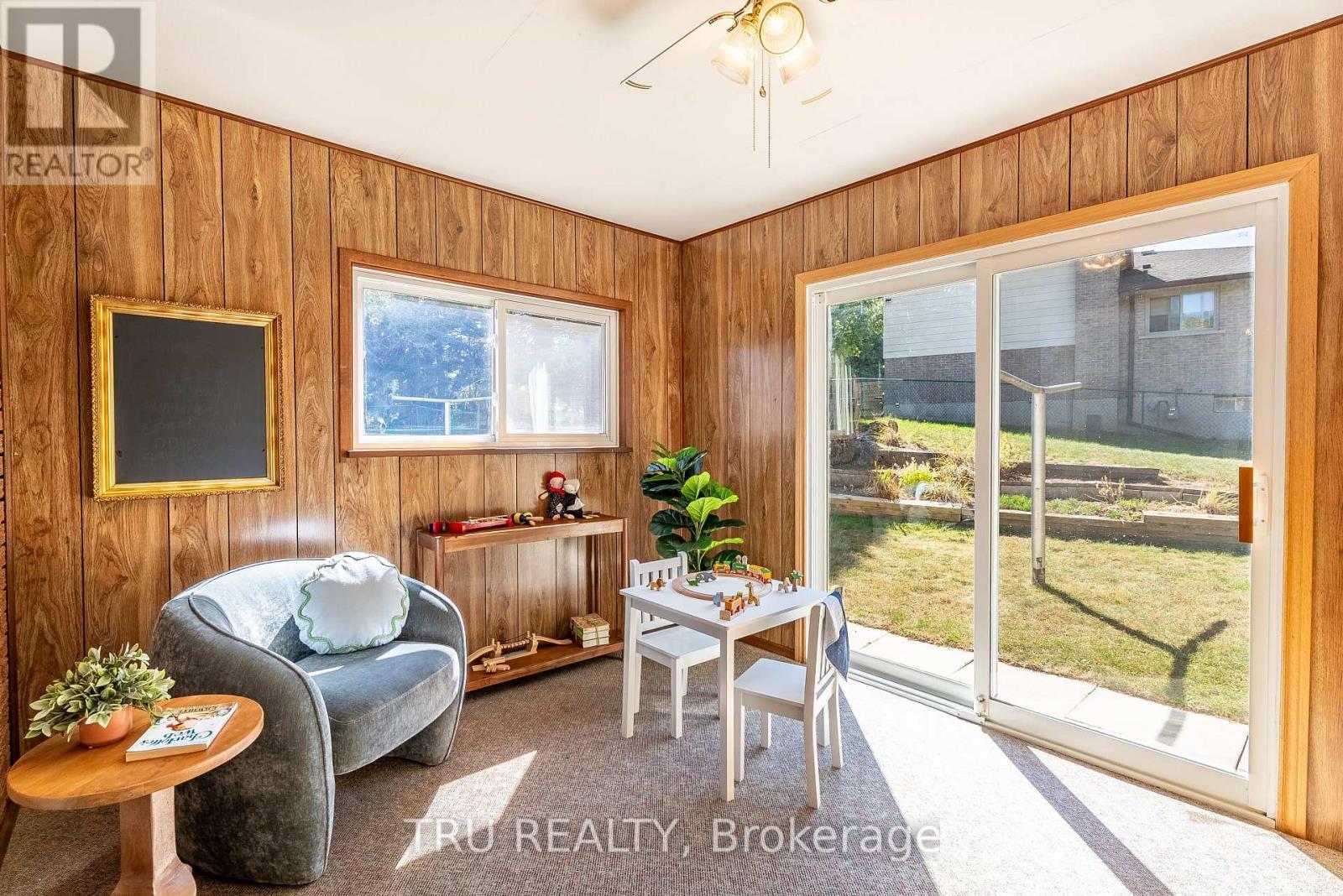 55 Amos Avenue, Waterloo, ON - Indoor Photo Showing Other Room
