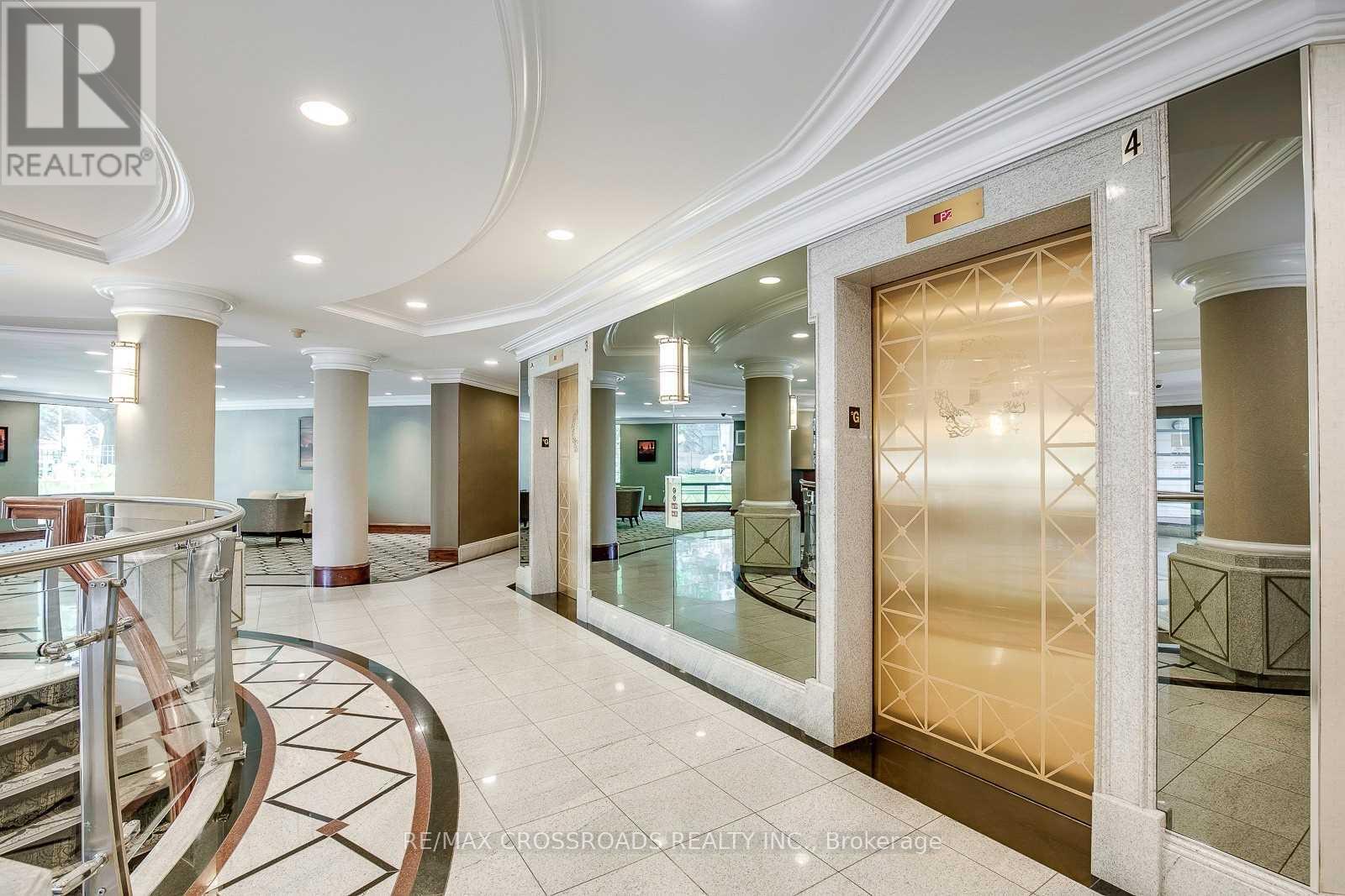 705 - 8 Pemberton Avenue, Toronto, ON - Indoor Photo Showing Other Room