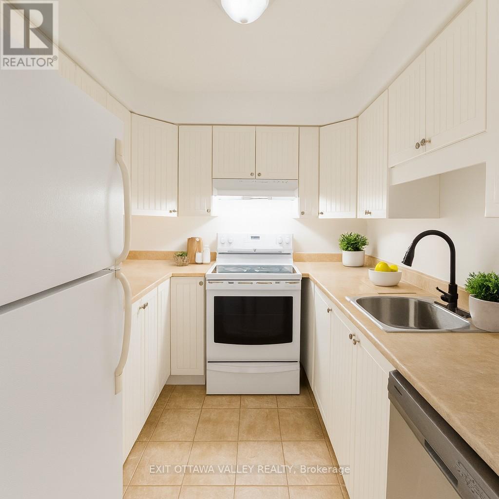 Virtually staged kitchen - 3 - 10 Charles Street, Arnprior, ON - Indoor Photo Showing Kitchen