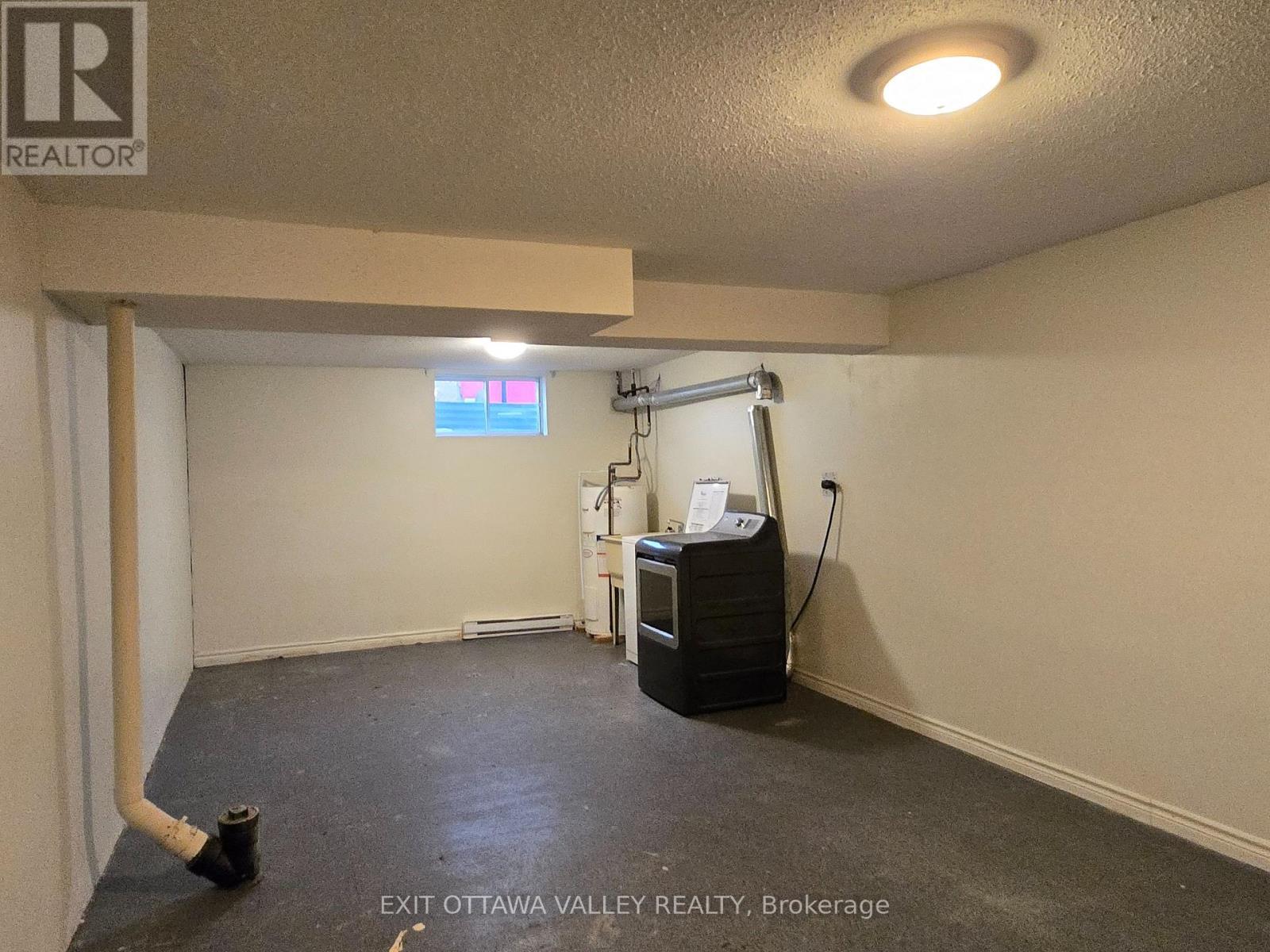 3 - 10 Charles Street, Arnprior, ON - Indoor Photo Showing Basement