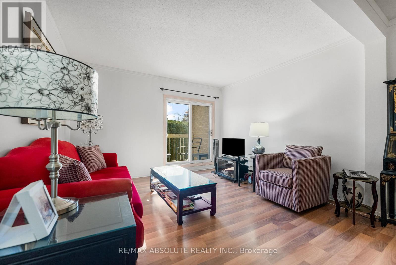 203 - 190 Elgin Street, Arnprior, ON - Indoor Photo Showing Living Room