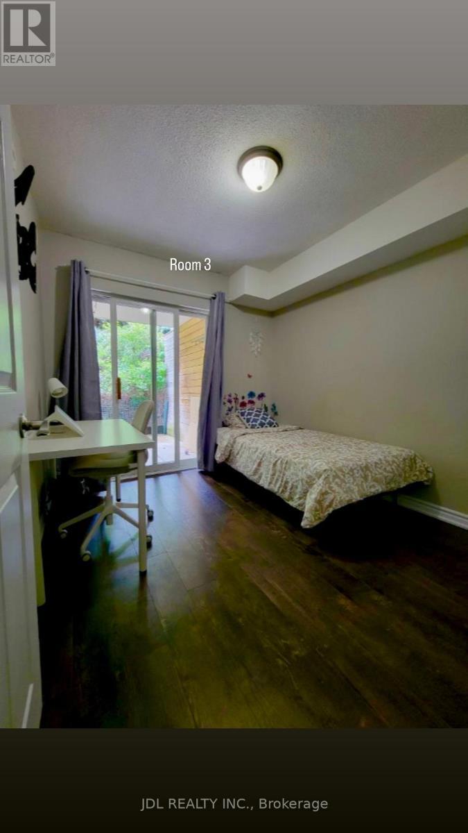 1013 - 85 George Appleton Way, Toronto, ON - Indoor Photo Showing Bedroom