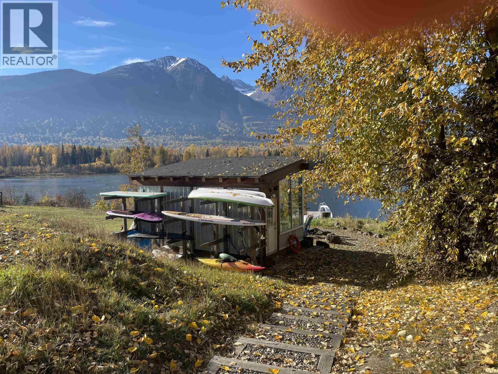 14 Pavilion Place, Smithers, BC