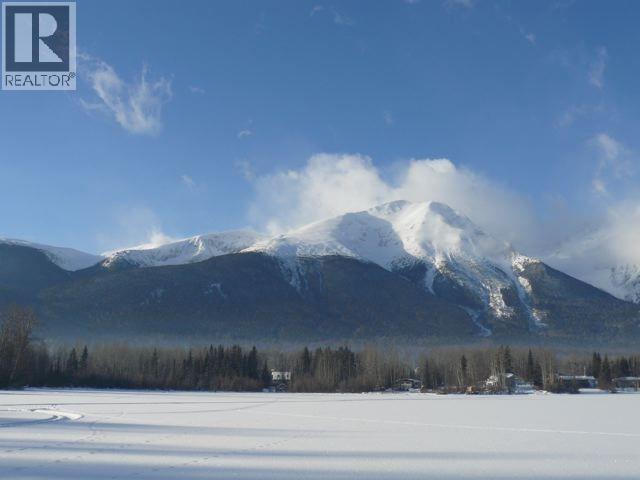 14 Pavilion Place, Smithers, BC