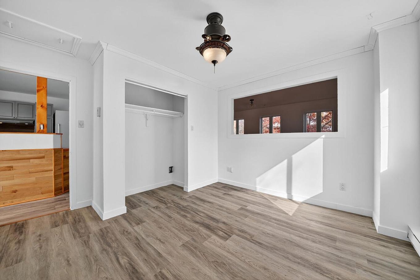 Primary bedroom - 210 Rue Du Boisé, Saint-Colomban, QC - Indoor Photo Showing Other Room