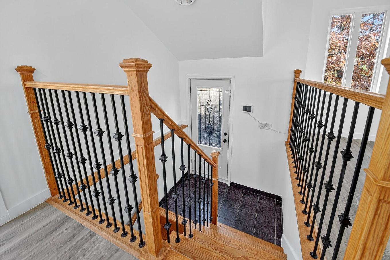 Hall - 210 Rue Du Boisé, Saint-Colomban, QC - Indoor Photo Showing Other Room