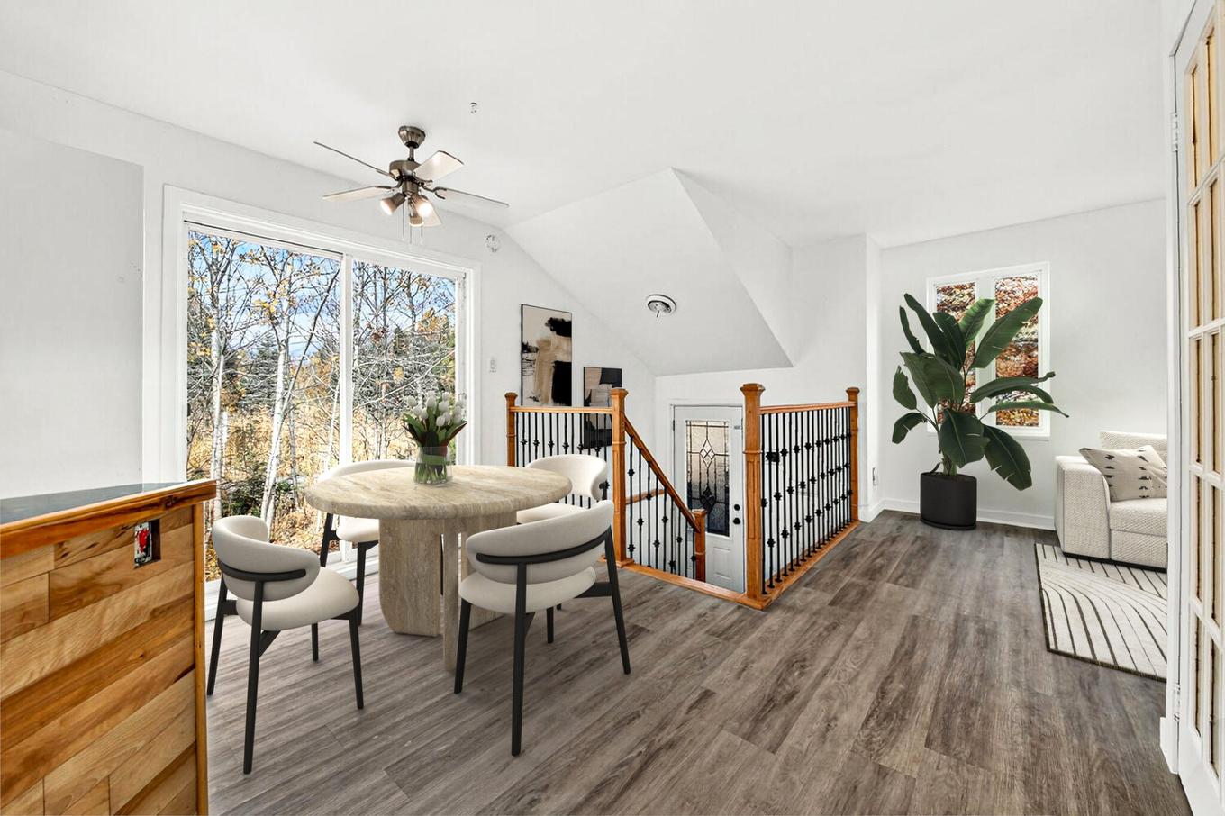 Dining room - 210 Rue Du Boisé, Saint-Colomban, QC - Indoor Photo Showing Dining Room