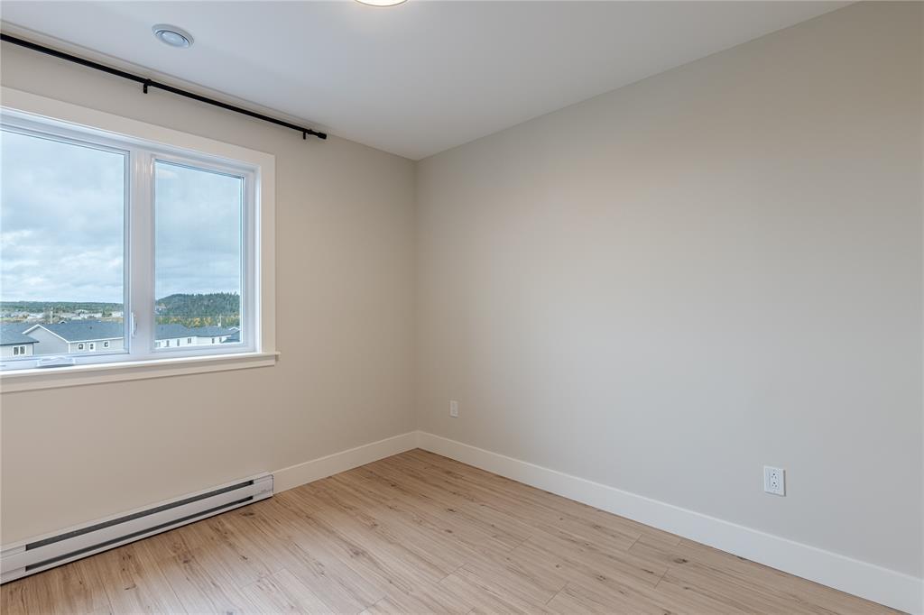 12 Carol Crescent, Paradise, NL