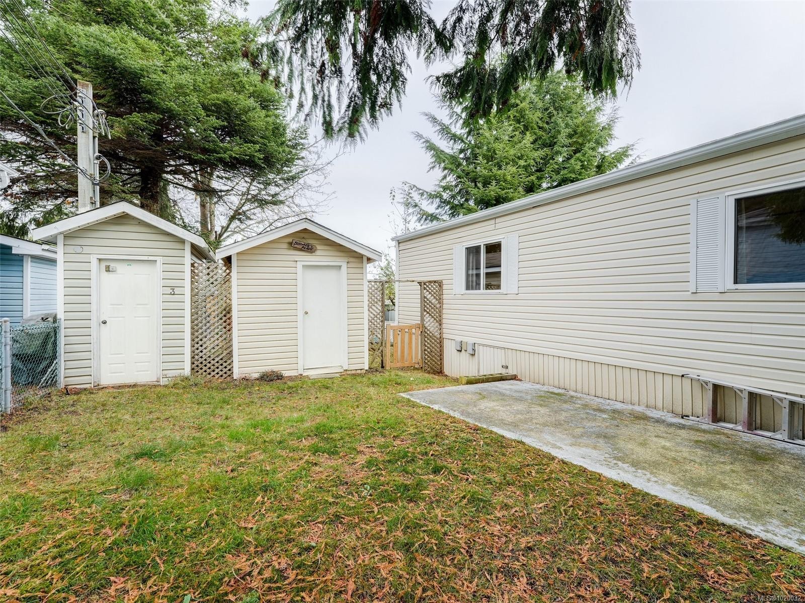 220-2779 Stautw Rd, Central Saanich, BC