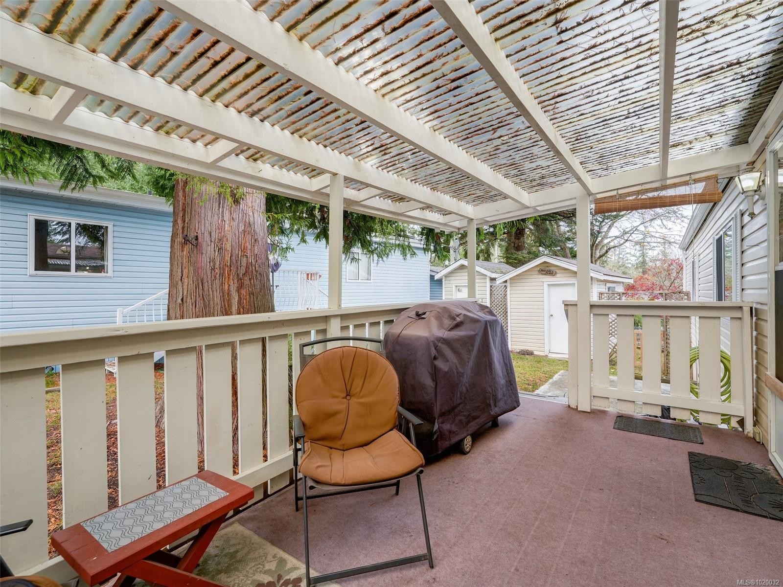 220-2779 Stautw Rd, Central Saanich, BC