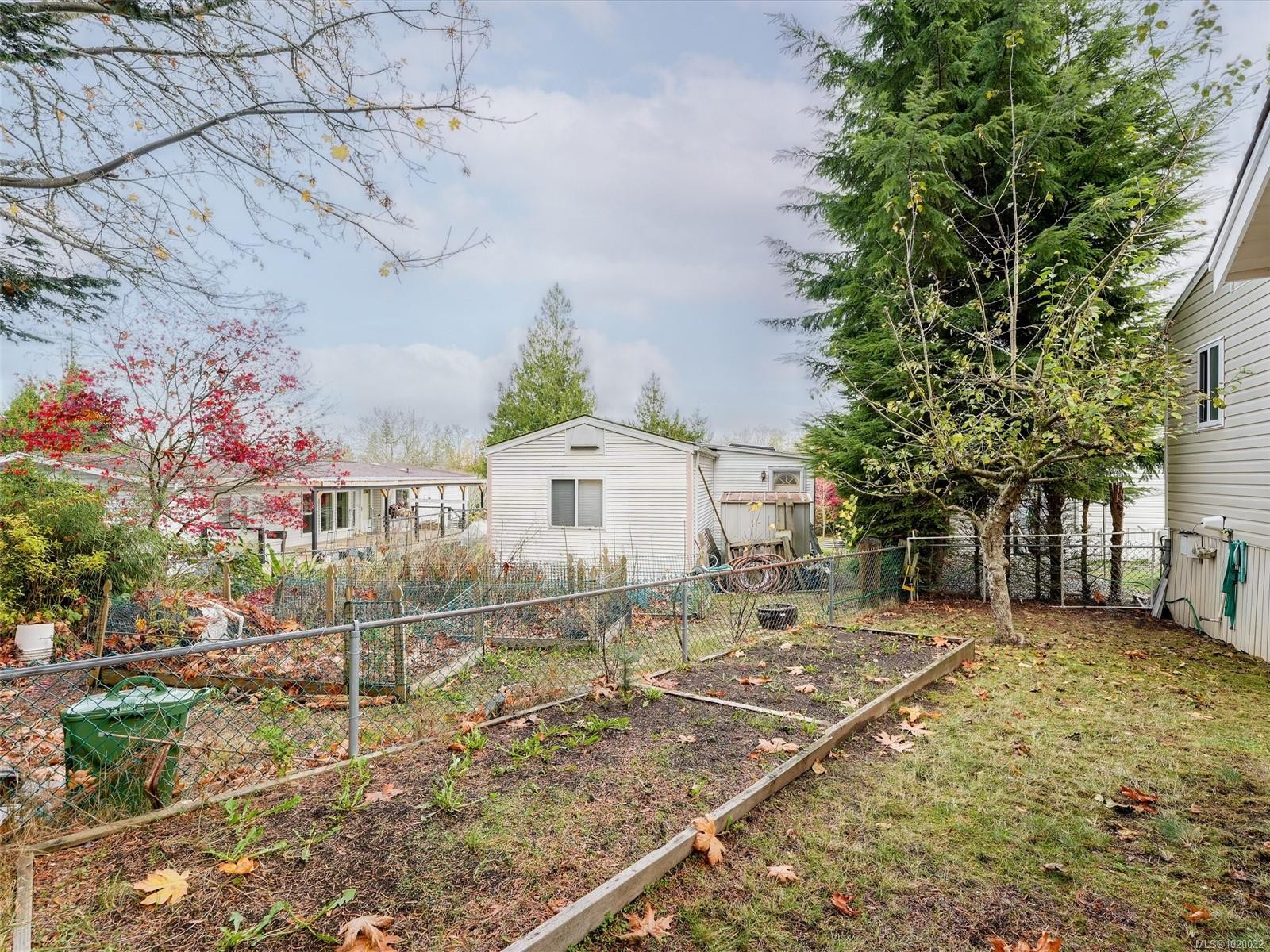 220-2779 Stautw Rd, Central Saanich, BC