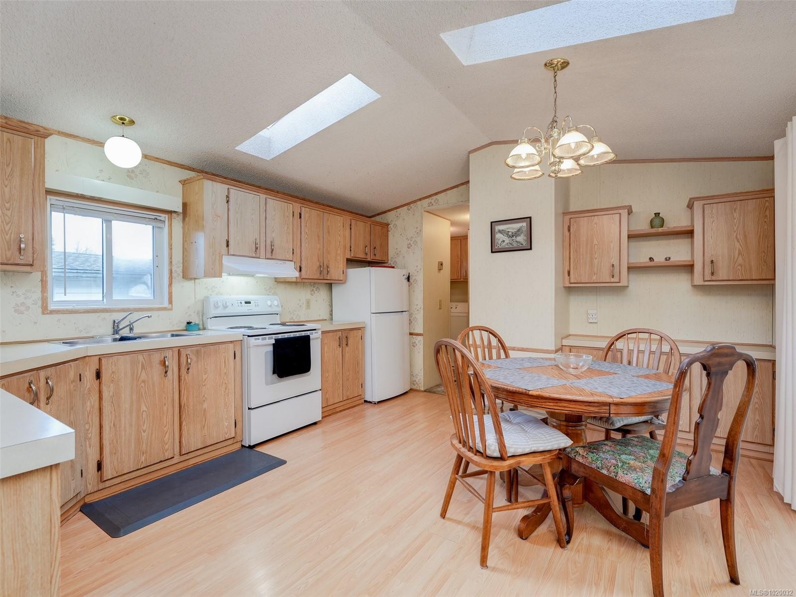 220-2779 Stautw Rd, Central Saanich, BC