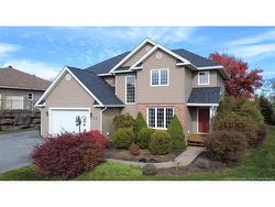 86 Cedarwood DR Saint John, NB E2K 5P4