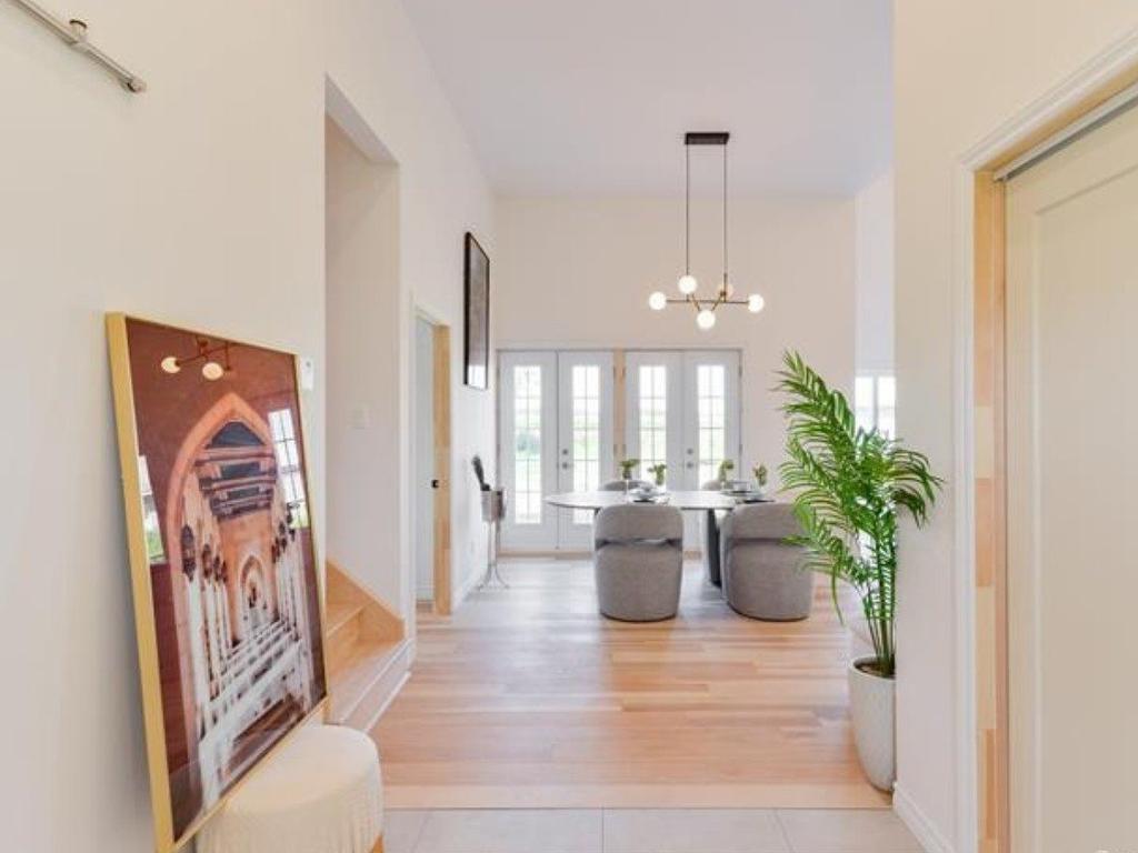 Hall - 10651 Rg St-Étienne, Mirabel, QC - Indoor Photo Showing Other Room