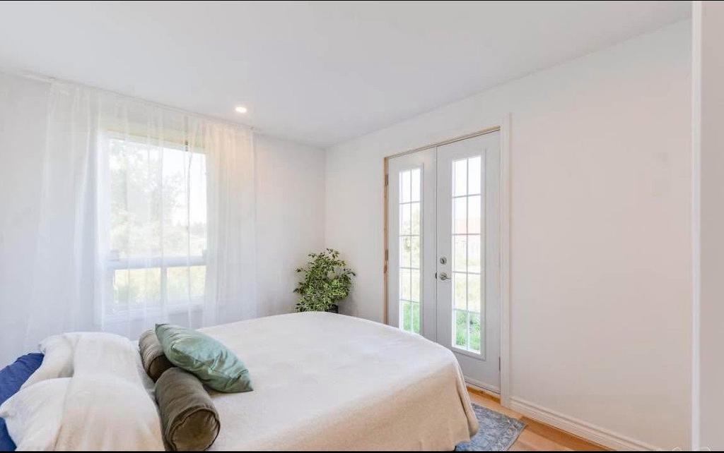 Bedroom - 10651 Rg St-Étienne, Mirabel, QC - Indoor Photo Showing Bedroom