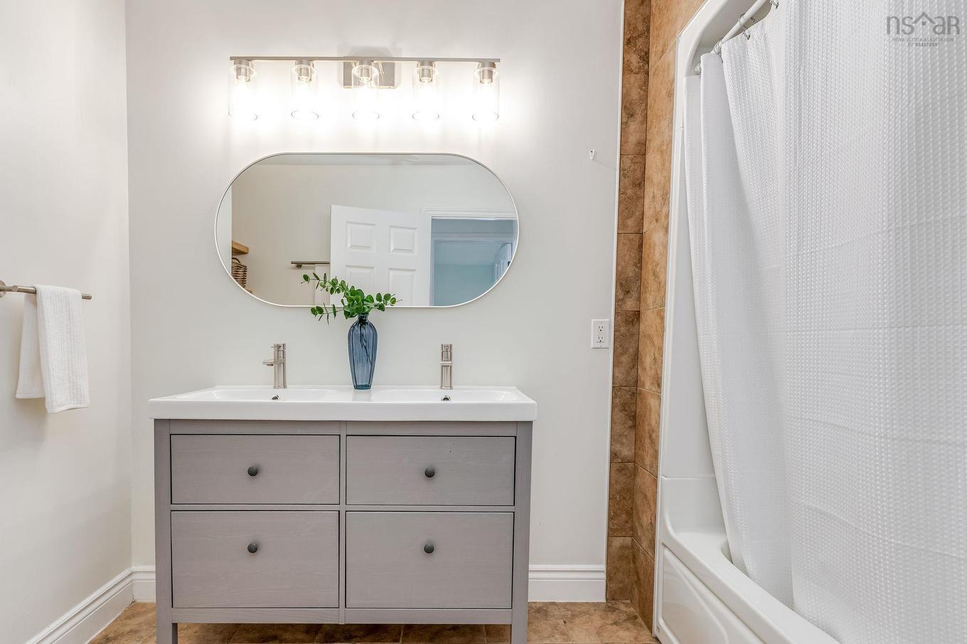 3 Hare Lane, Dartmouth, NS