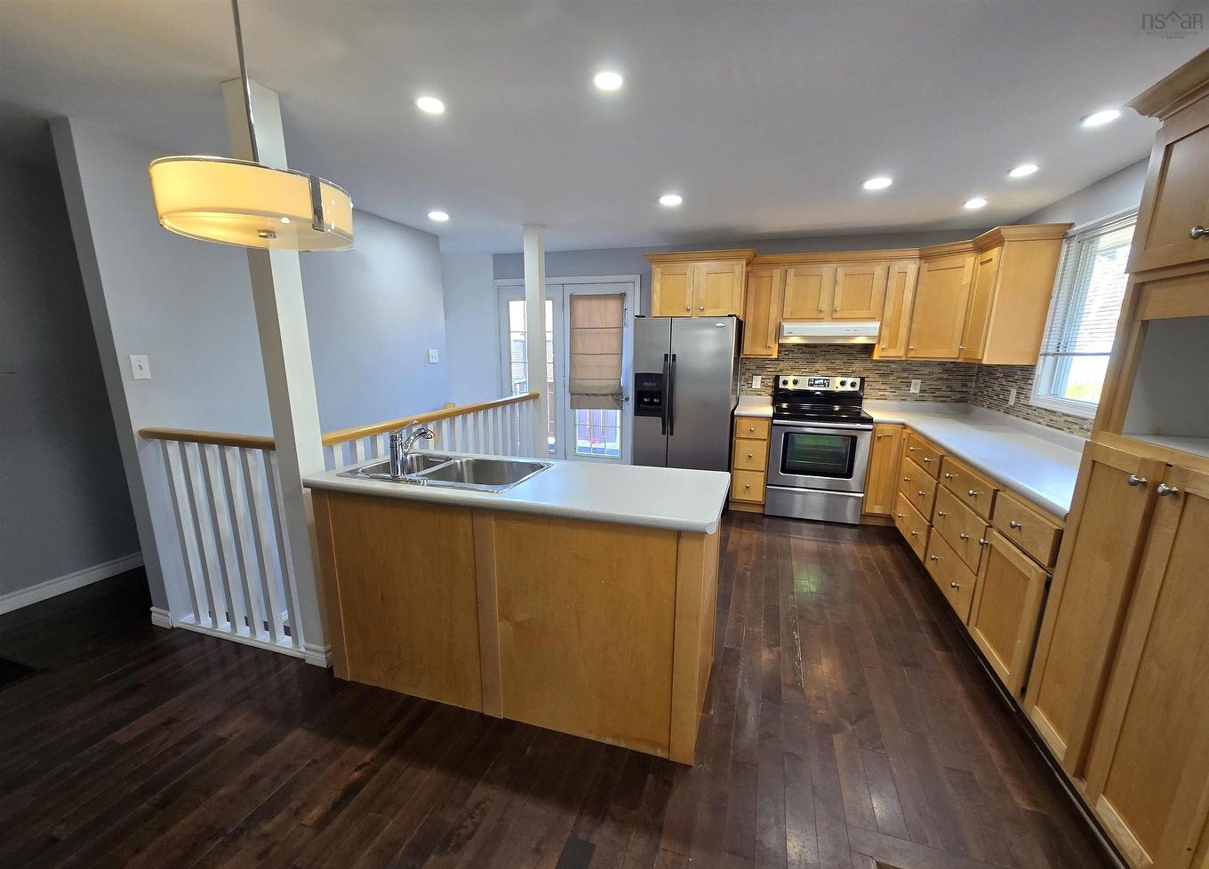 26 Meldrum Avenue, Bridgewater, NS