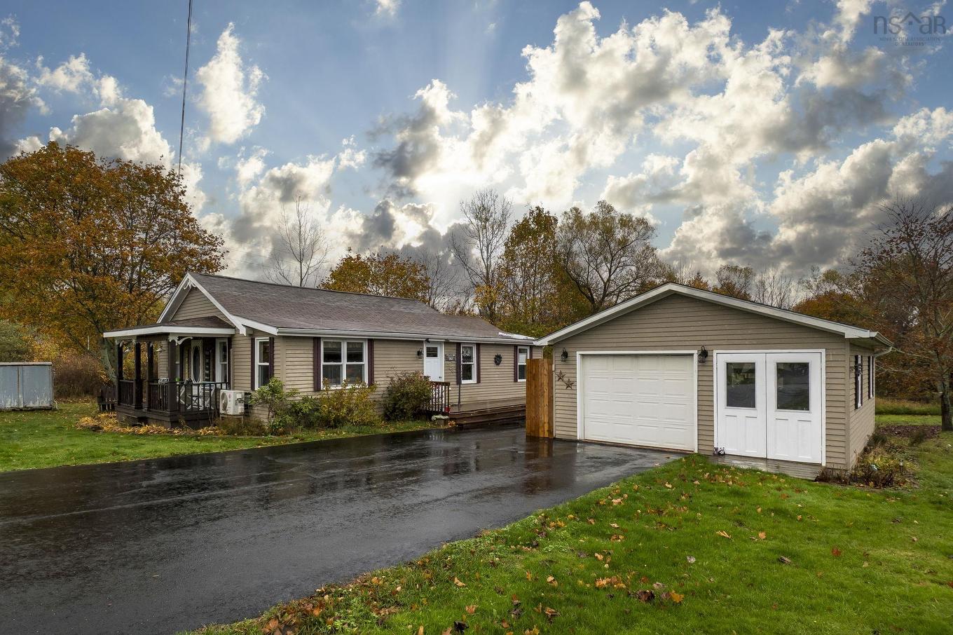 12 Tannery Road, Hantsport, NS