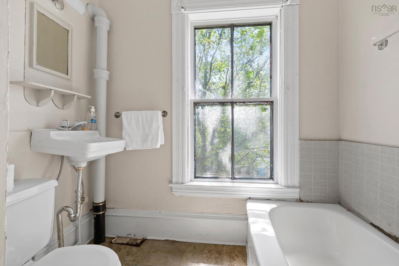 149 Duke Street, Chester, NS