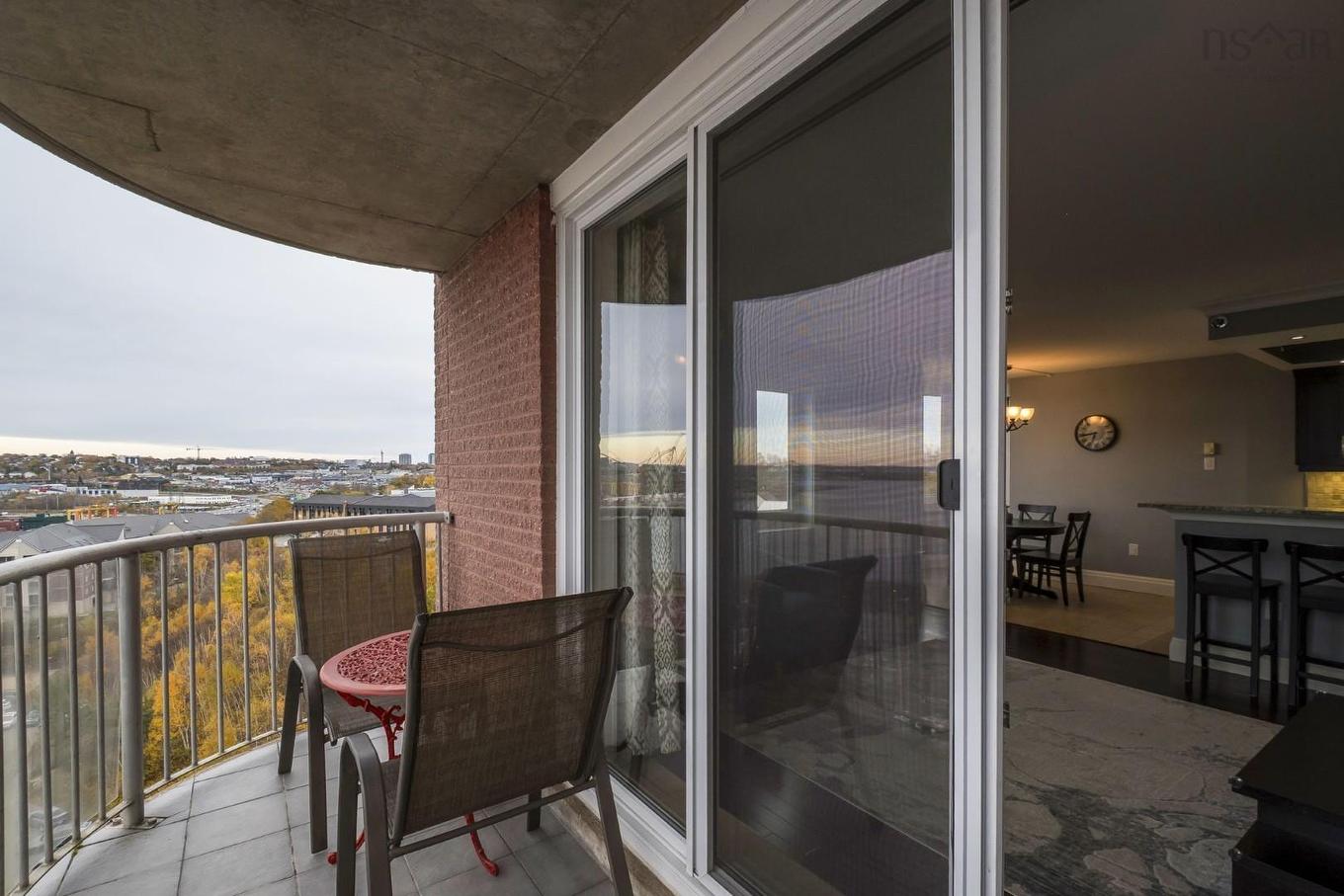 821 45 Vimy Avenue, Halifax, NS