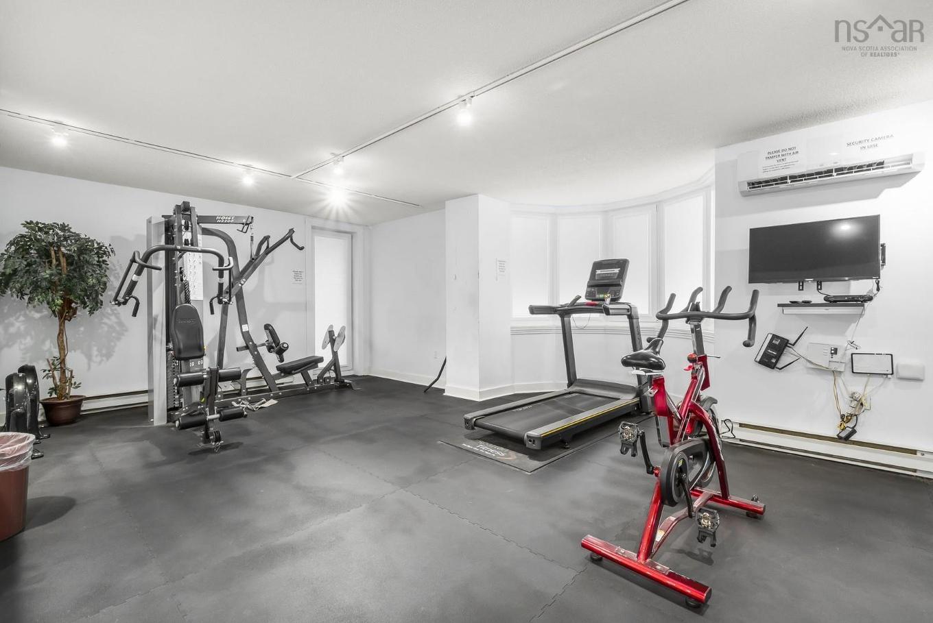 821 45 Vimy Avenue, Halifax, NS