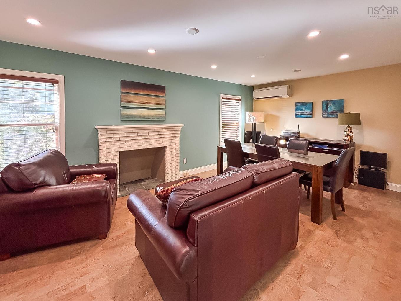 180 Dufferin Street, Bridgewater, NS