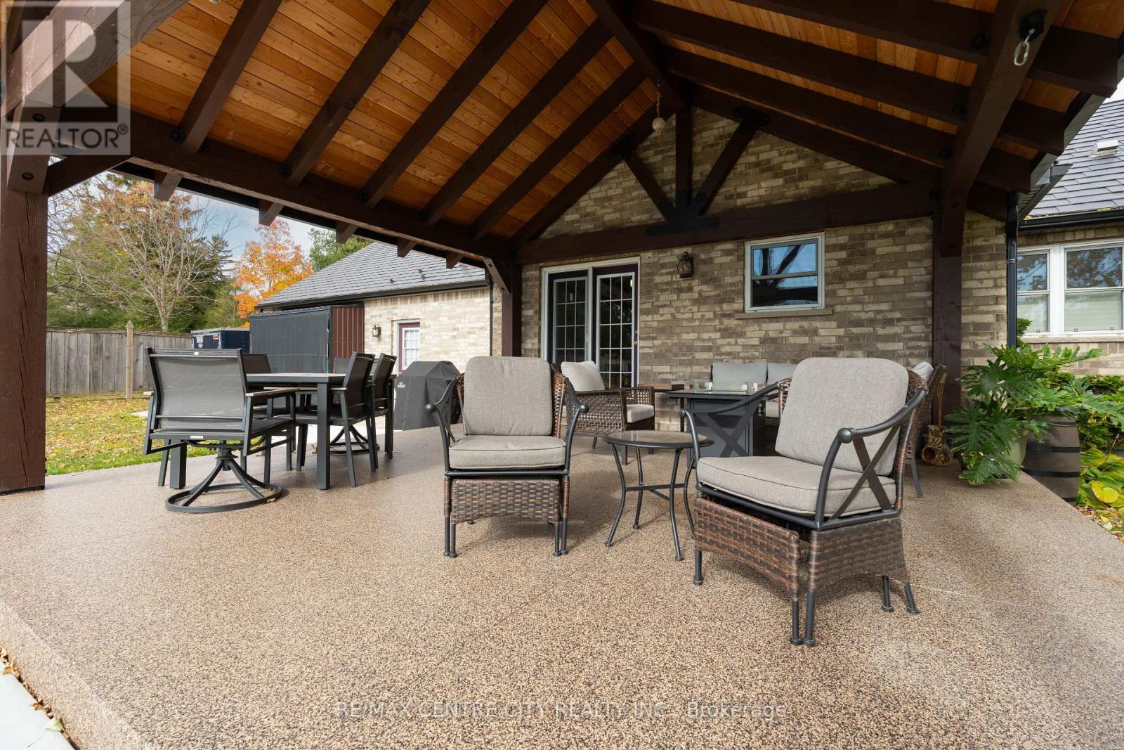 So much room! - 50015 John Wise Line, Malahide, ON - Outdoor With Deck Patio Veranda With Exterior