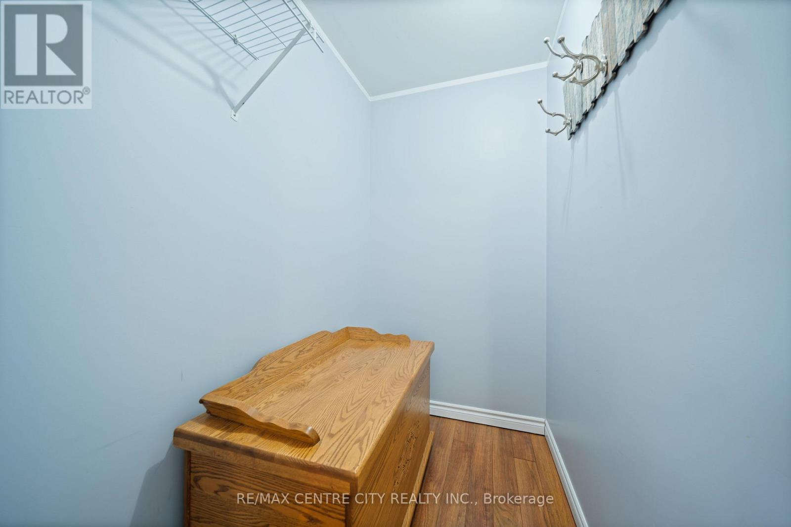 Bedroom 3 - walk in closet - 50015 John Wise Line, Malahide, ON - Indoor Photo Showing Other Room