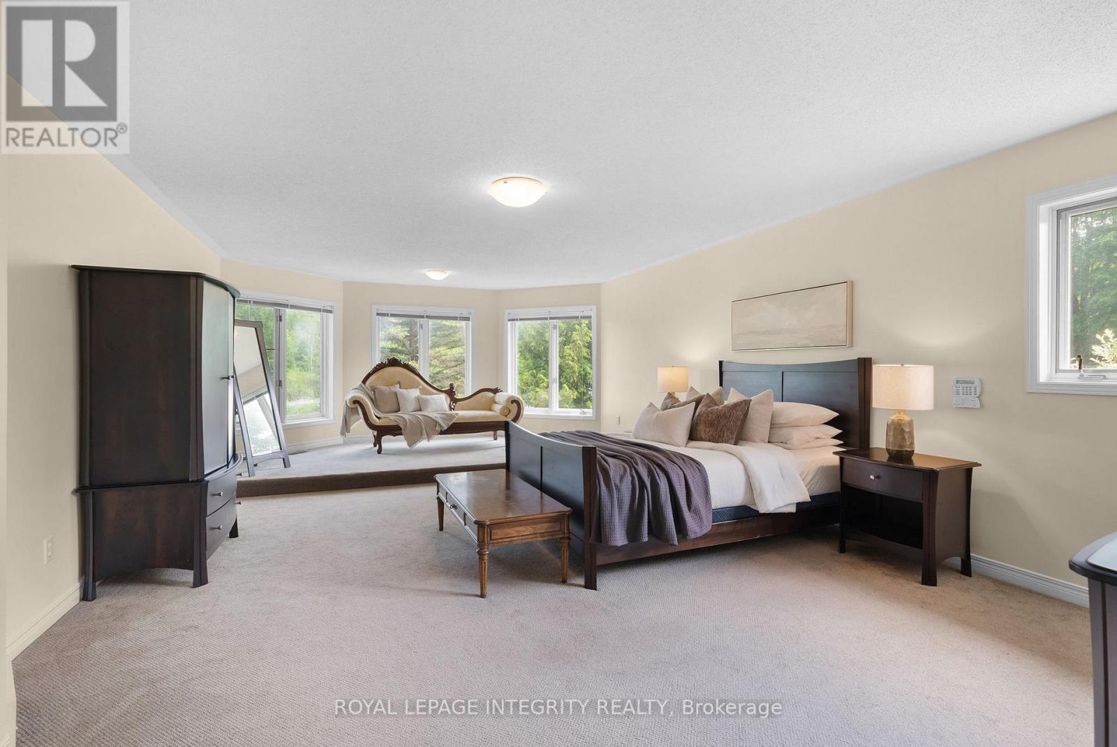 22 Marchbrook Circle, Ottawa, ON - Indoor Photo Showing Bedroom