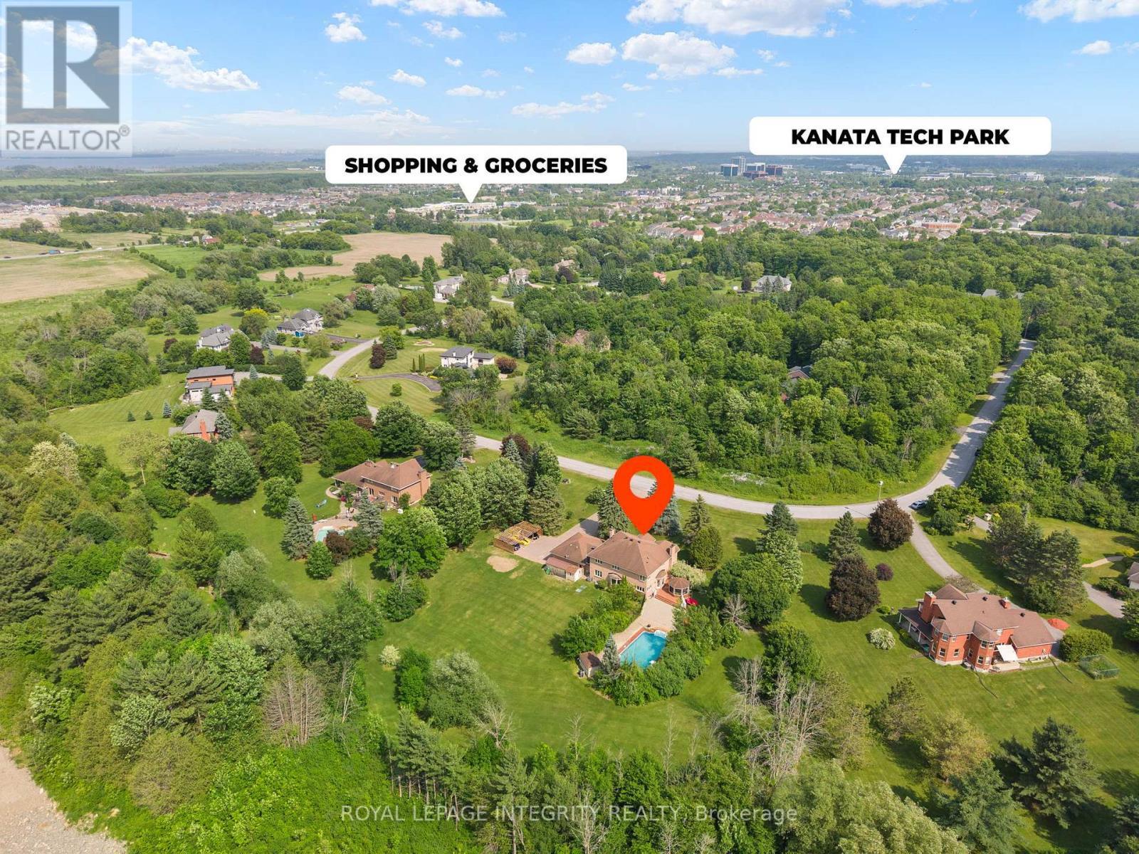 22 Marchbrook Circle, Ottawa, ON - Outdoor With View