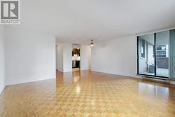 Living Room / Dining room -