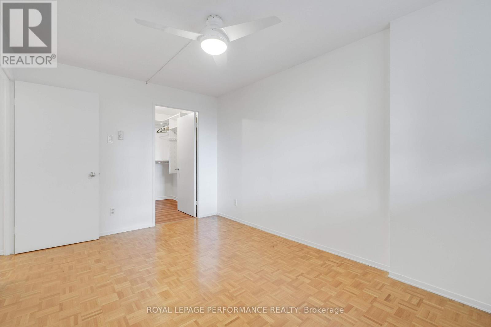 Main Bedroom Closet. - 308 - 475 Laurier Avenue W, Ottawa, ON - Indoor Photo Showing Other Room