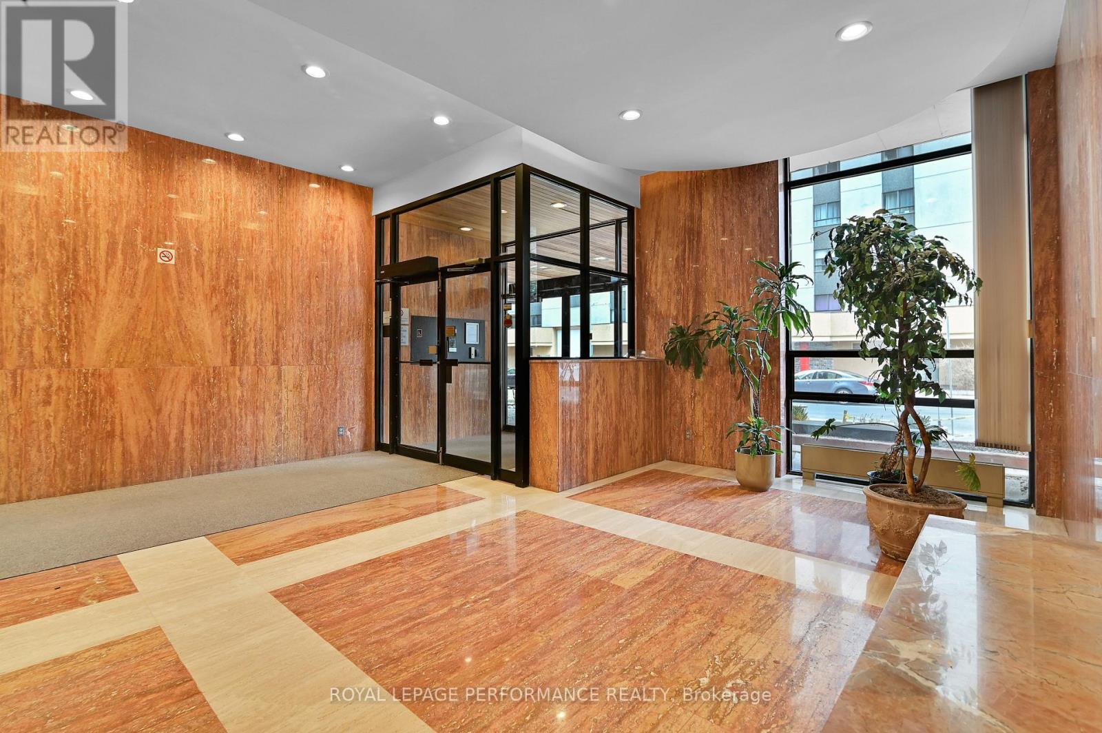 Lobby - 308 - 475 Laurier Avenue W, Ottawa, ON - Indoor Photo Showing Other Room