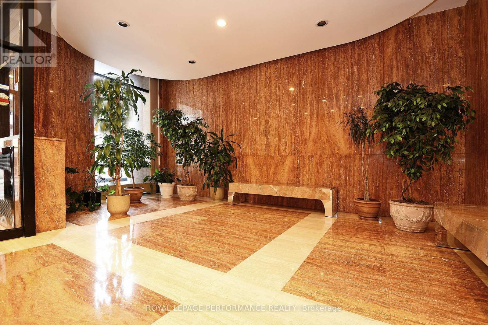 This photograph is virtually staged. - 308 - 475 Laurier Avenue W, Ottawa, ON - Indoor Photo Showing Other Room