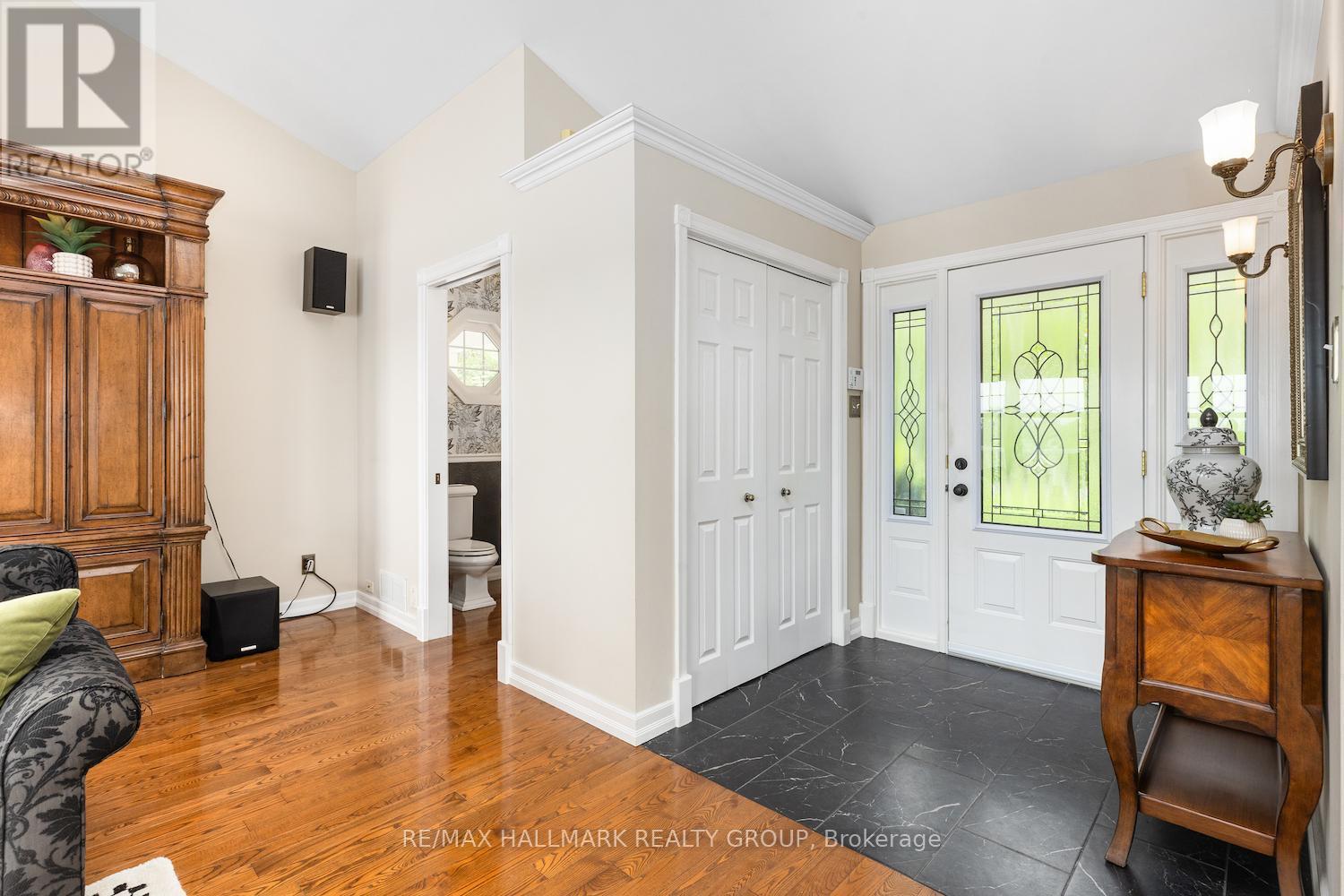 1 Rideau Glen Drive, Ottawa, ON - Indoor Photo Showing Other Room