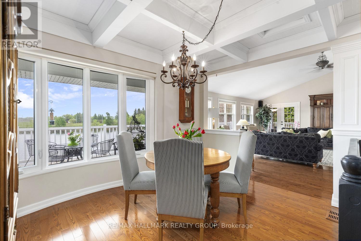 1 Rideau Glen Drive, Ottawa, ON - Indoor Photo Showing Dining Room