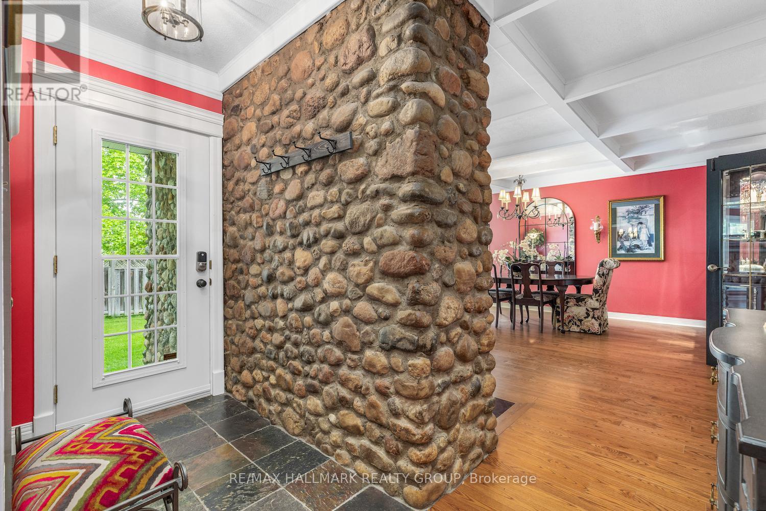 1 Rideau Glen Drive, Ottawa, ON - Indoor Photo Showing Other Room