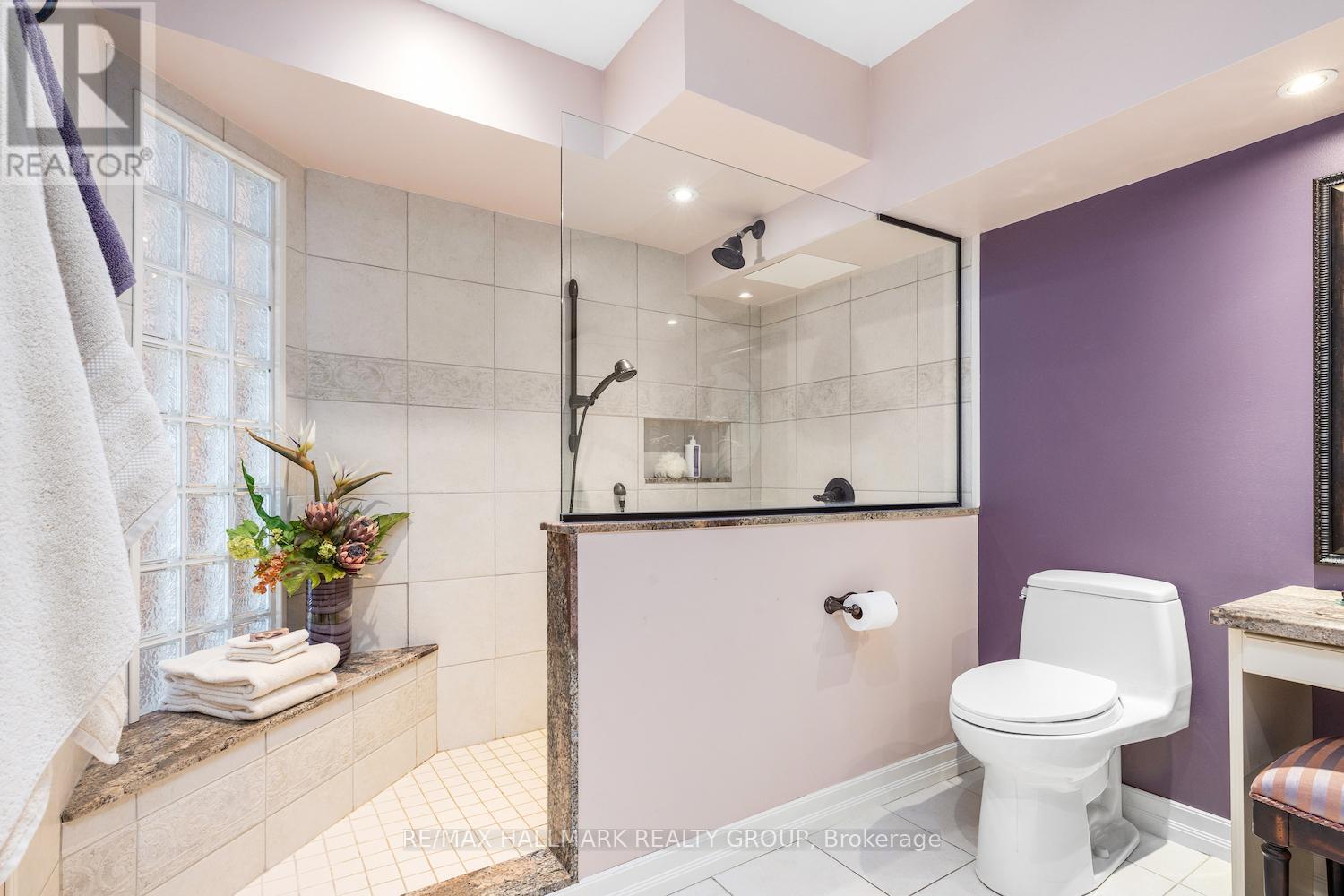 1 Rideau Glen Drive, Ottawa, ON - Indoor Photo Showing Bathroom