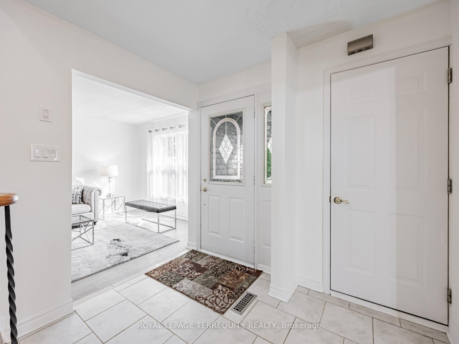 1858 Shadybrook Drive, Pickering, ON - Indoor Photo Showing Other Room
