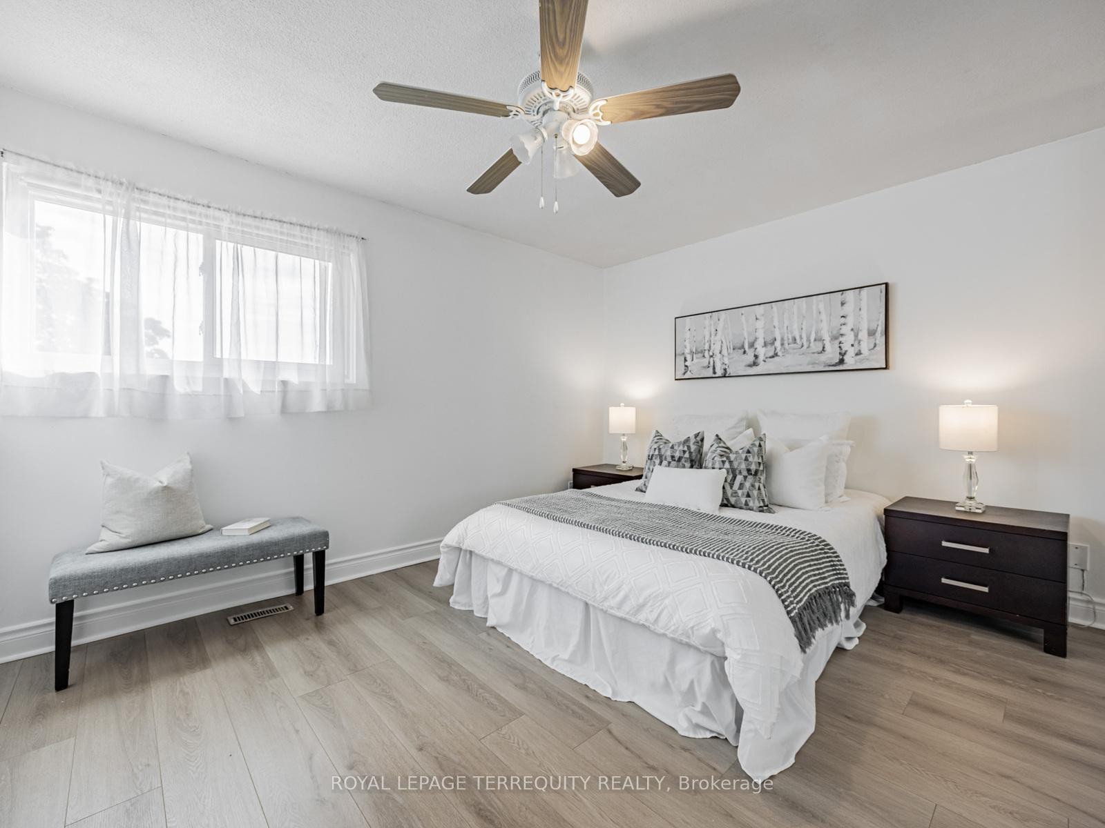 1858 Shadybrook Drive, Pickering, ON - Indoor Photo Showing Bedroom
