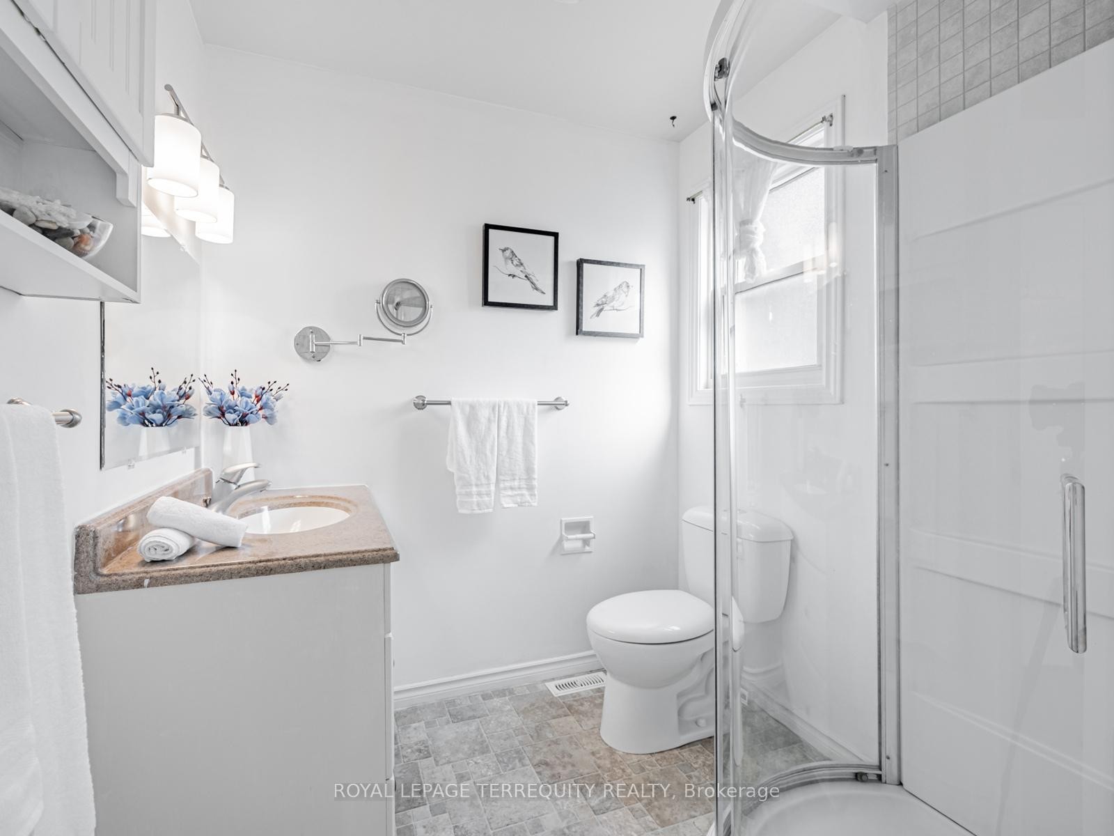 1858 Shadybrook Drive, Pickering, ON - Indoor Photo Showing Bathroom