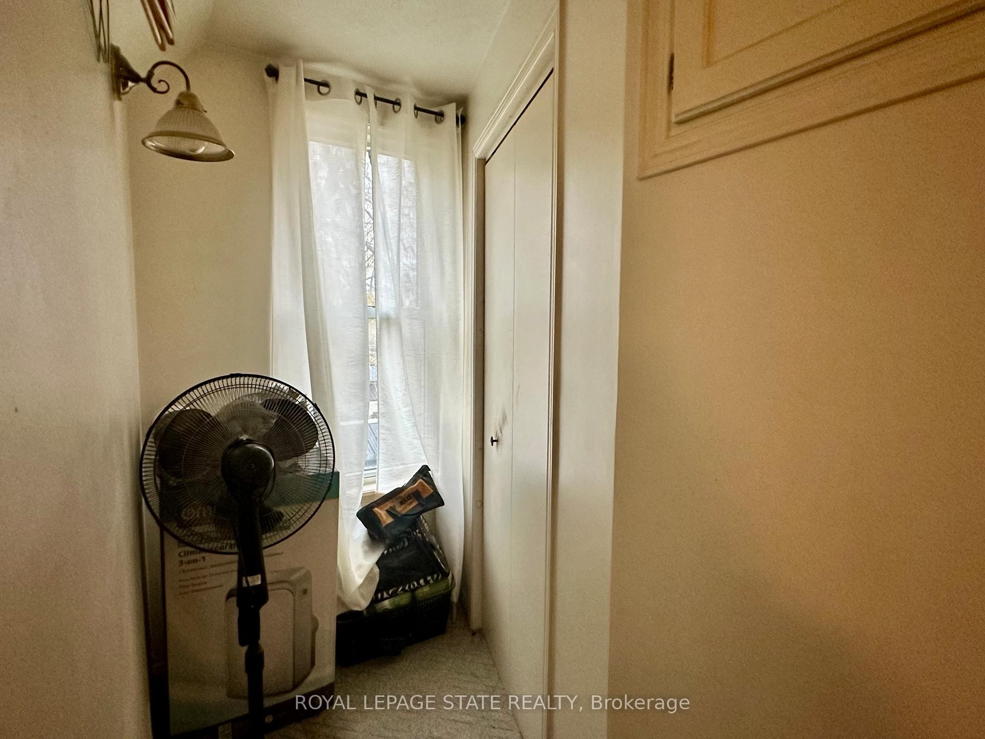 149 Forest Street E, Haldimand, ON - Indoor Photo Showing Other Room