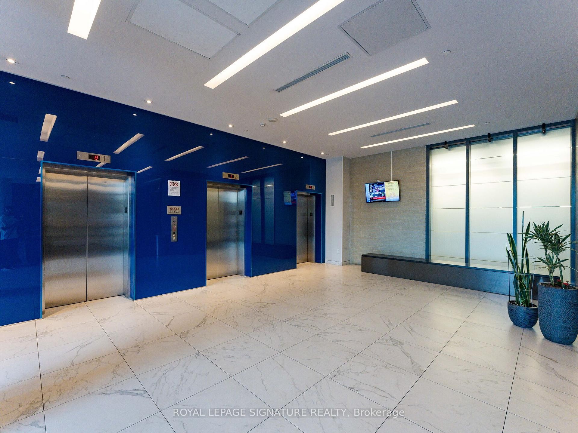 Lph05E-36 Lisgar Street, Toronto, ON - Indoor Photo Showing Other Room