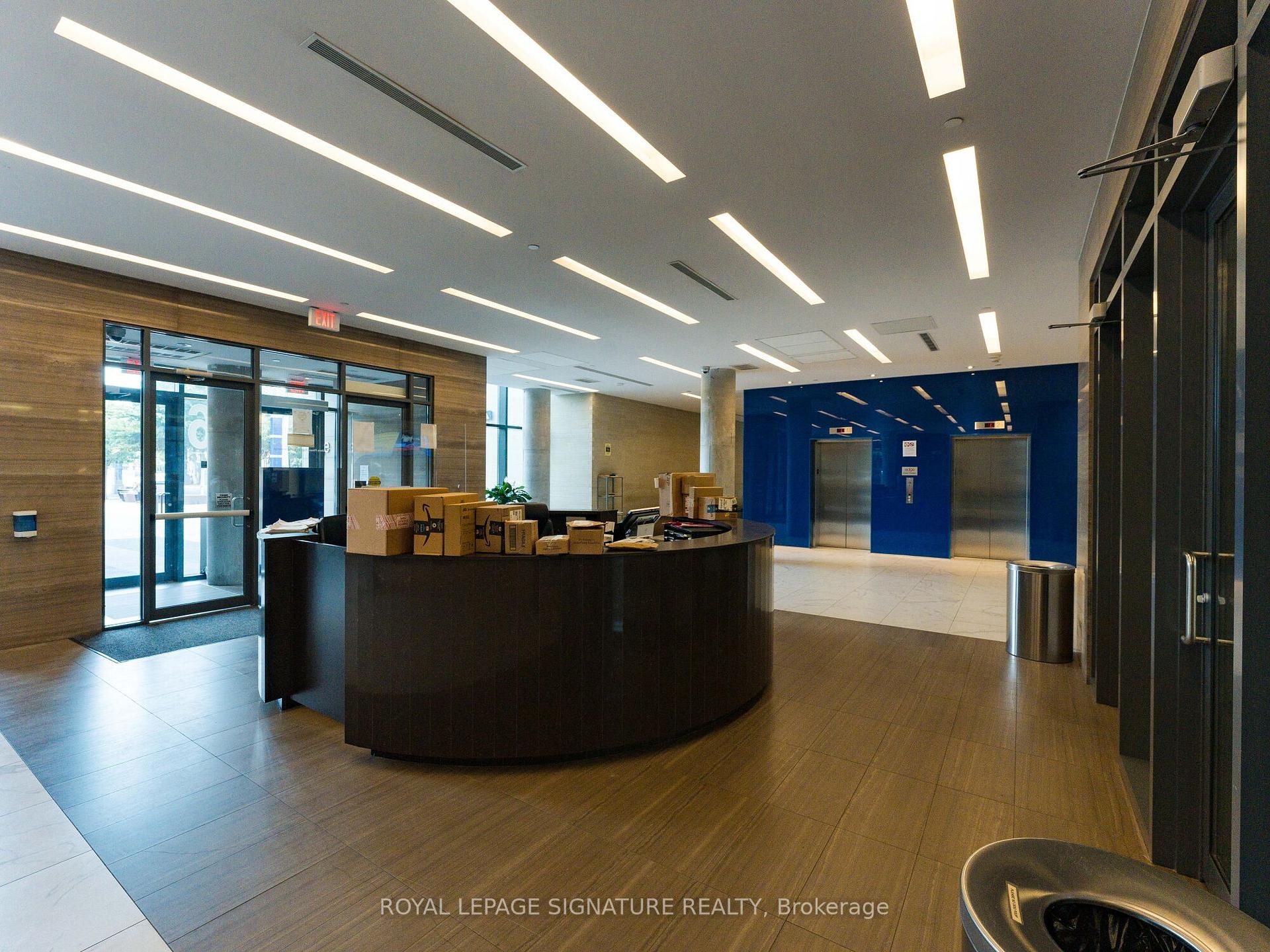 Lph05E-36 Lisgar Street, Toronto, ON - Indoor Photo Showing Other Room