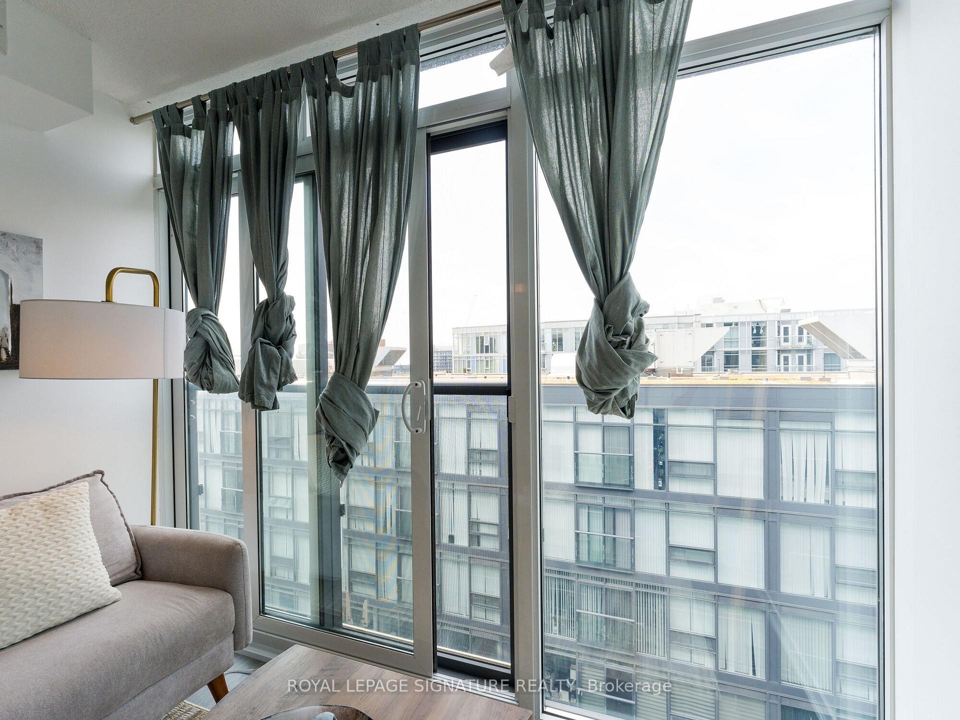 Lph05E-36 Lisgar Street, Toronto, ON - Indoor Photo Showing Other Room