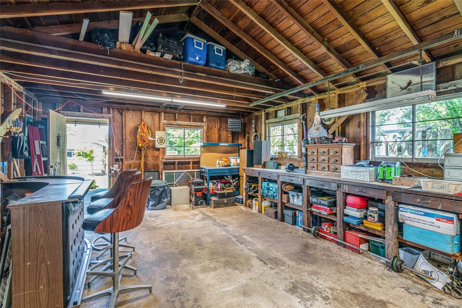 380 Hirst Ave West, Parksville, BC