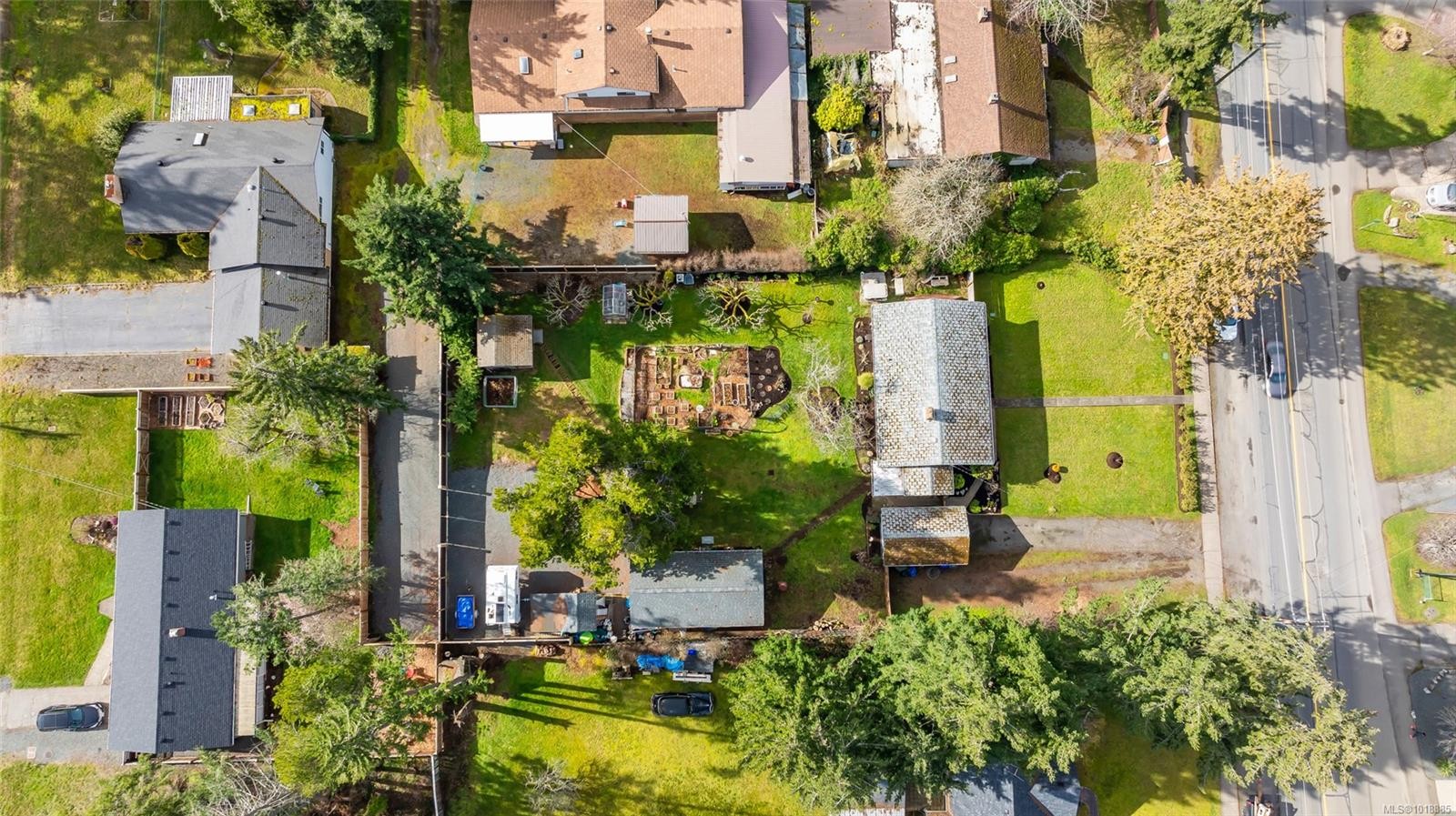 380 Hirst Ave West, Parksville, BC