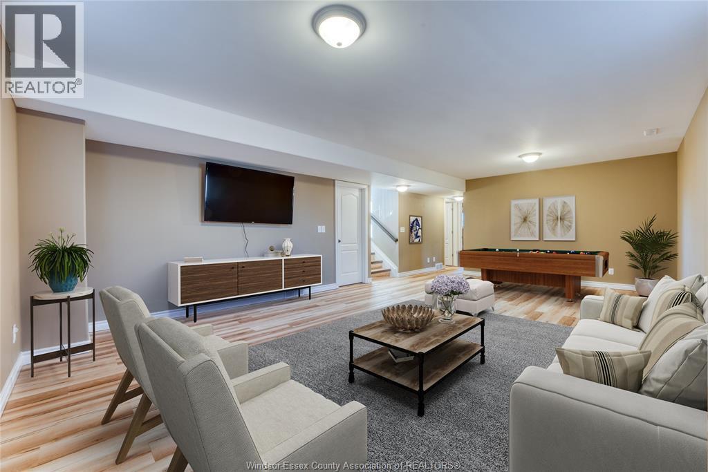 242 Donald Crescent, Belle River, ON - Indoor